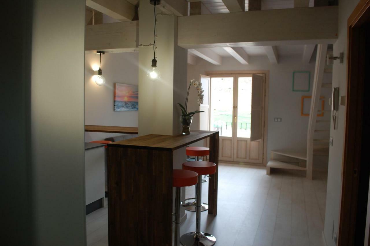 Torres de Albarracín Apartamentos La Harinera מראה חיצוני תמונה