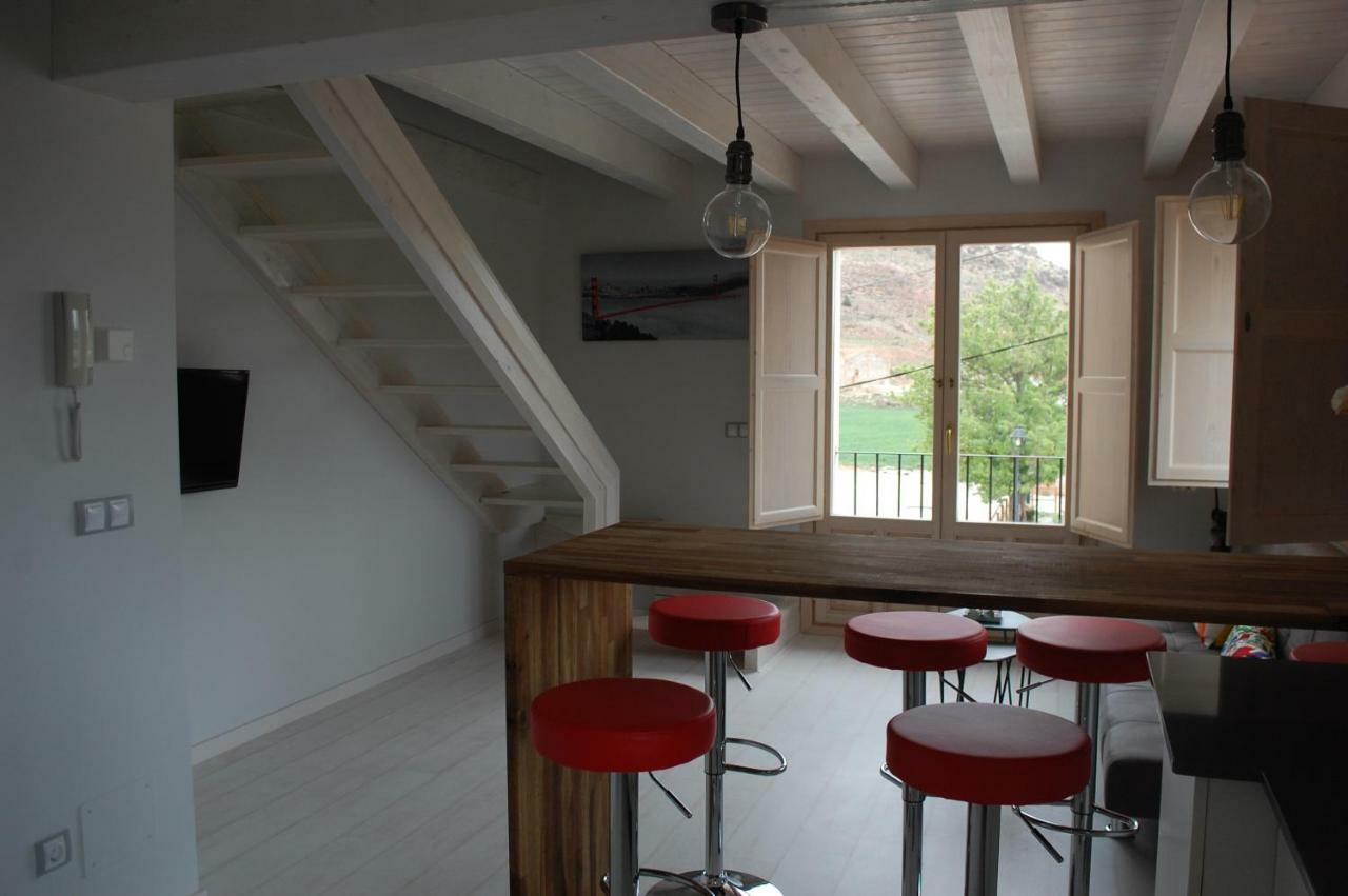 Torres de Albarracín Apartamentos La Harinera מראה חיצוני תמונה