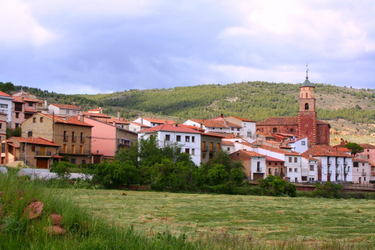 Torres de Albarracín Apartamentos La Harinera מראה חיצוני תמונה